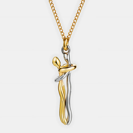 CoupleHug Necklace | Ein Symbol für Liebe und Nähe