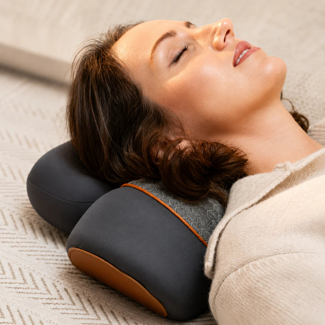 Thera Pillow | Entspannung für Nacken und Schultern