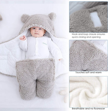 CozyCub | Warme Babydecke mit Niedlichem Schlafanzug