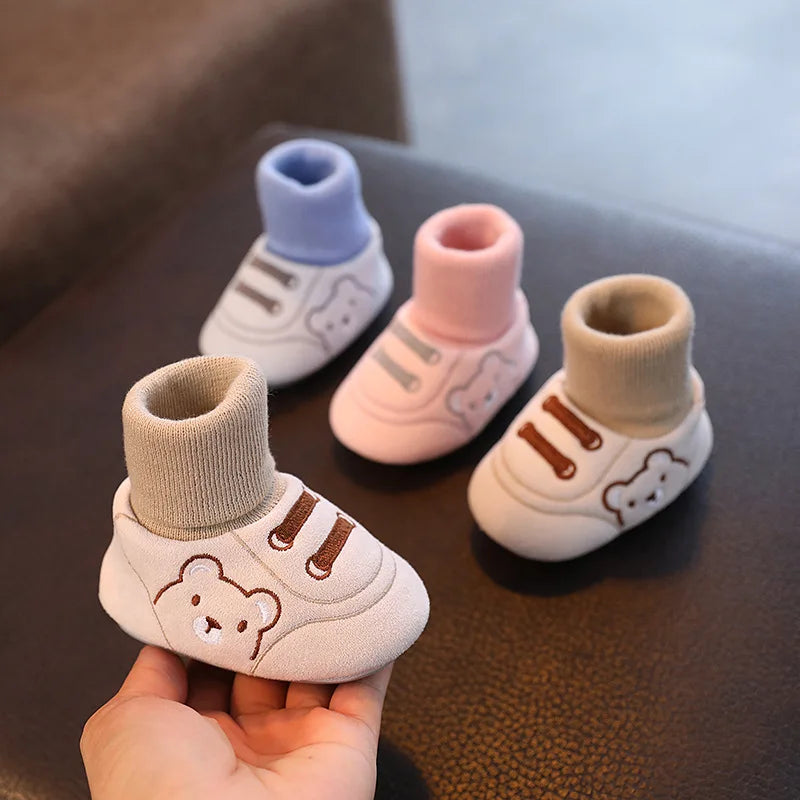 SneakerSocks | Rutschfeste Lauflernsocken für Kleinkinder