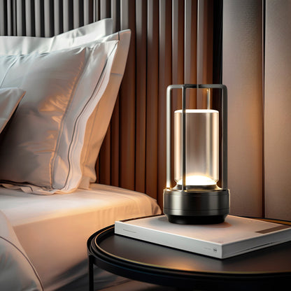 Moderne Kristall-Tischlampe mit Warmlicht