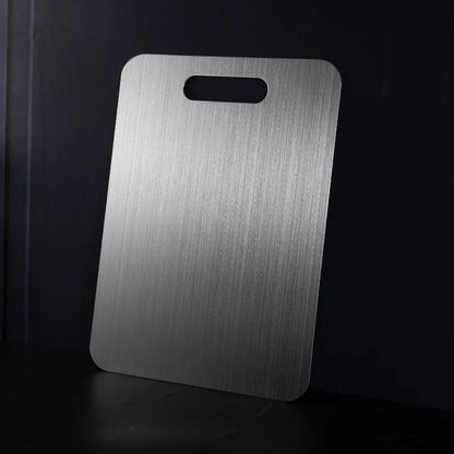 TitanBoards | 100% Reines Titan Schneidebrett