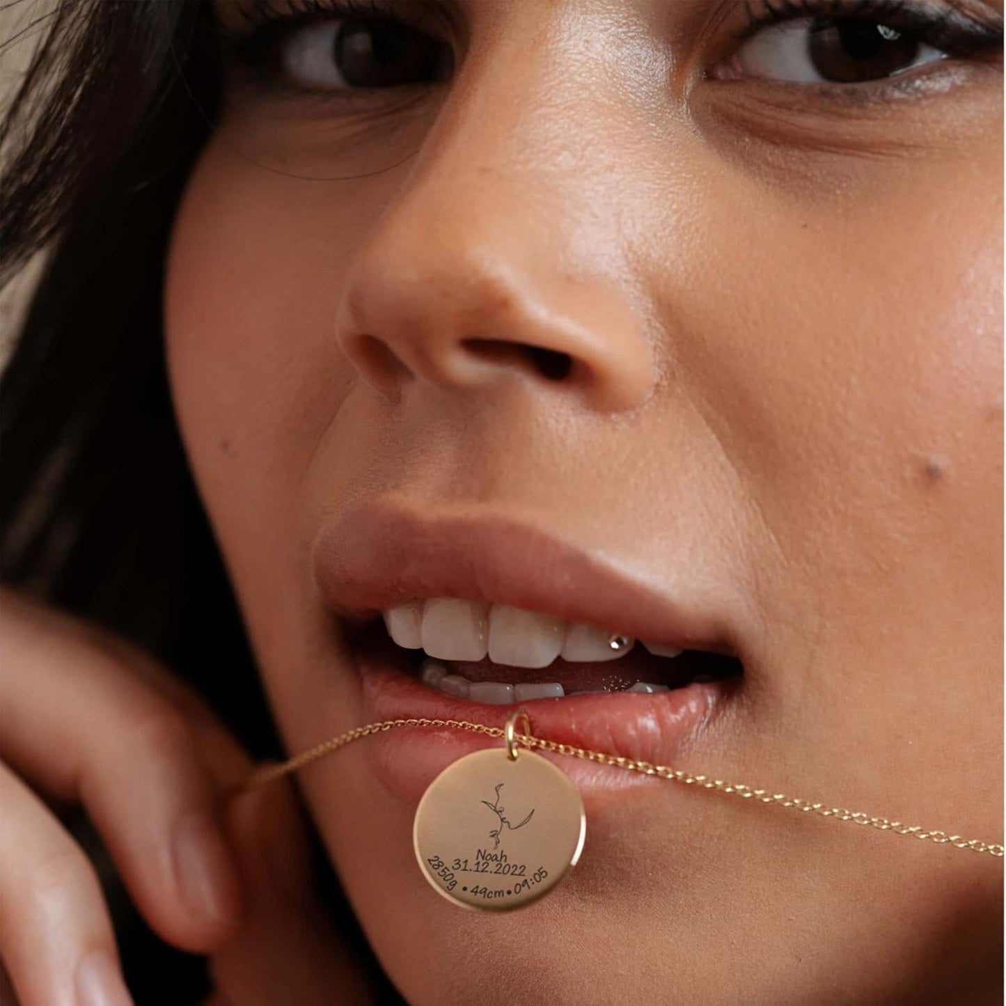 Memora | Gravierte Namenskette mit Datum – Für Erinnerungen, die bleiben