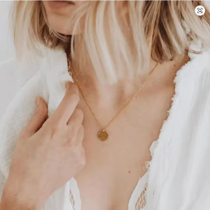 Memora | Gravierte Namenskette mit Datum – Für Erinnerungen, die bleiben