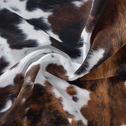 CuddlySoft | Flauschiges Feder Bett Set mit stilvoller Kuh Muster Optik